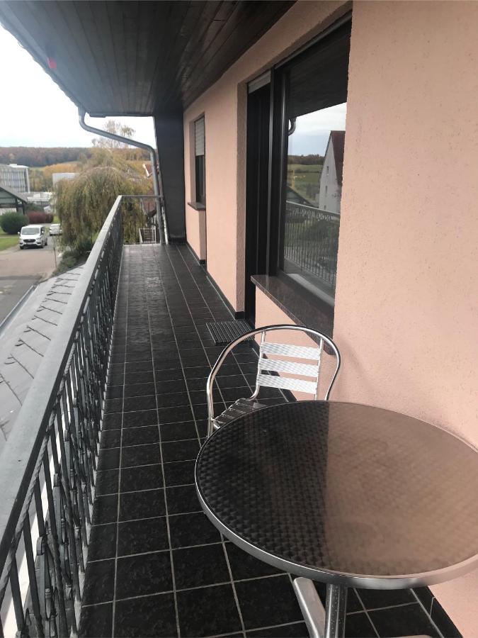 Fuer Pendler Und Monteure Oder Ferienwohnung Zum Erholen Ober-Ramstadt Esterno foto